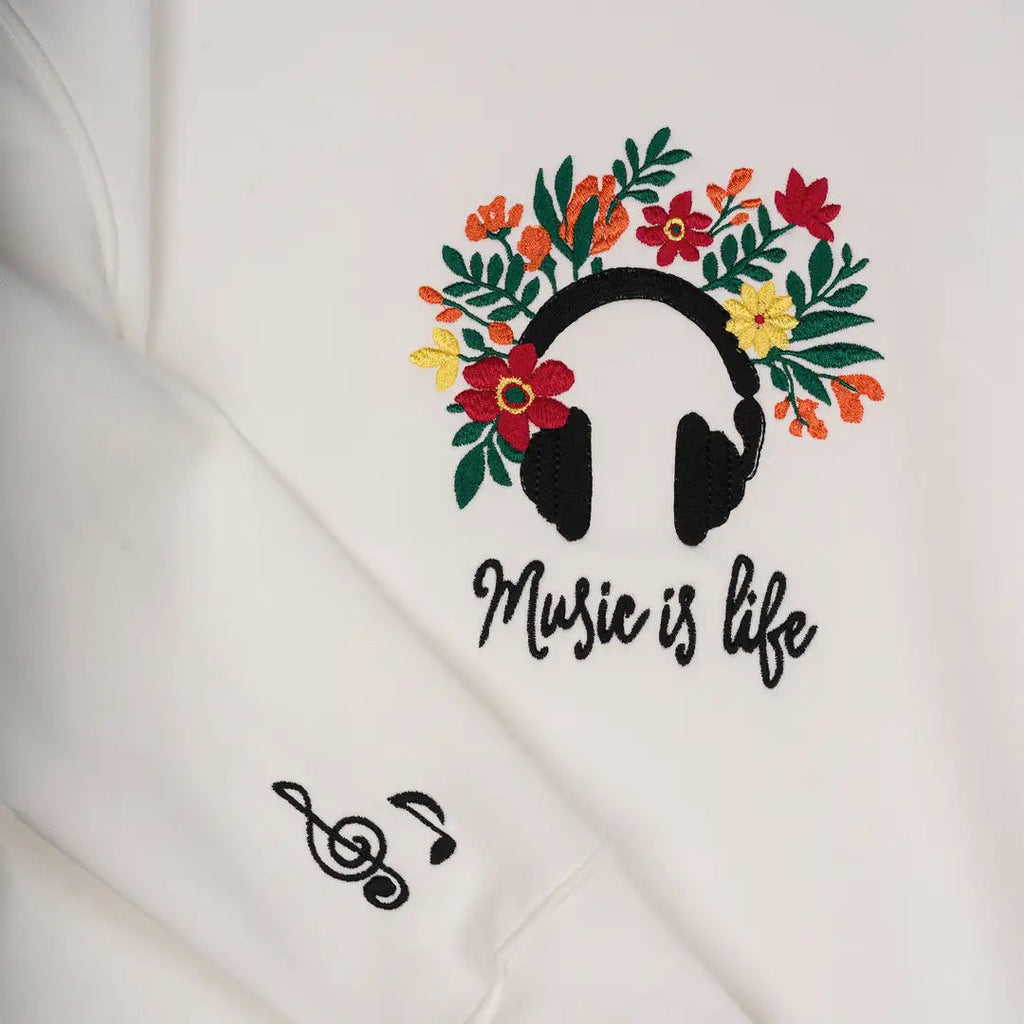 Kadın Beyaz Music Nakış Detaylı Oversize Sweatshirt - 3