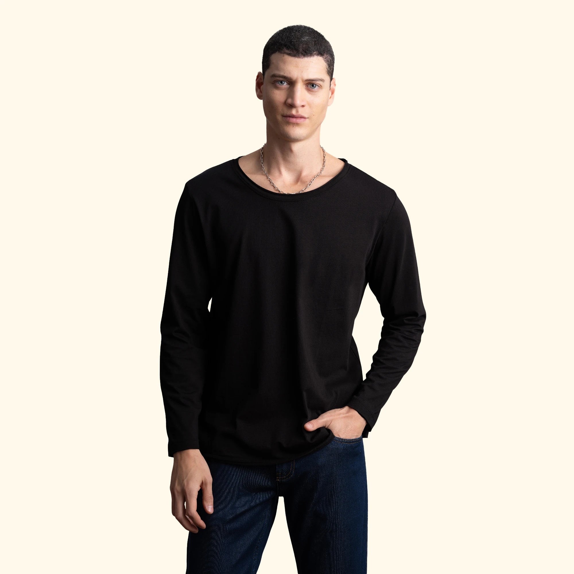 Erkek Siyah %100 Pamuk Kesik Yaka Basic Regular Fit Sweatshirt - 4