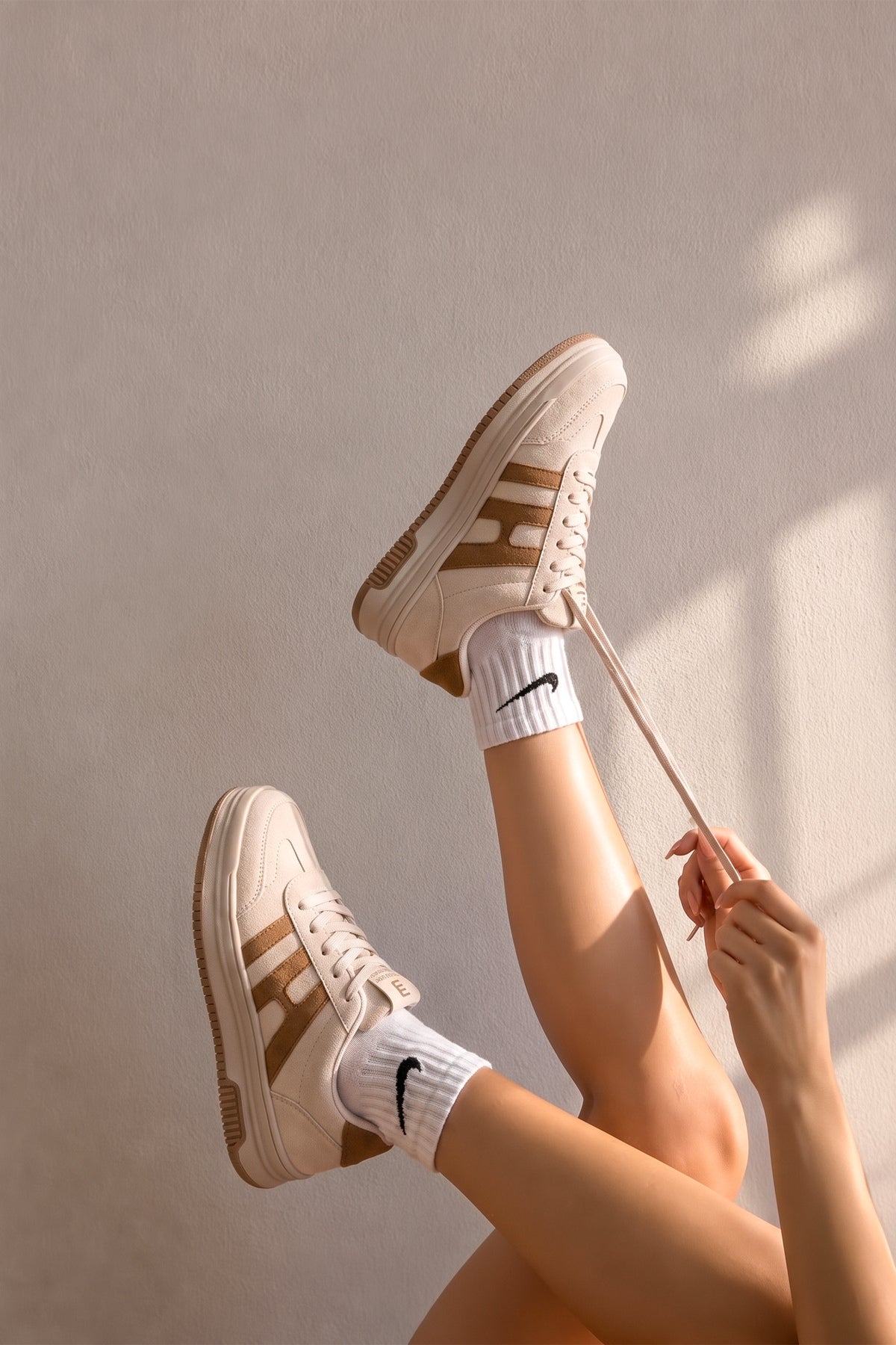 Kadın Sneaker Spor Ayakkabı 2026 - DS Sage - Süet Bej Taba