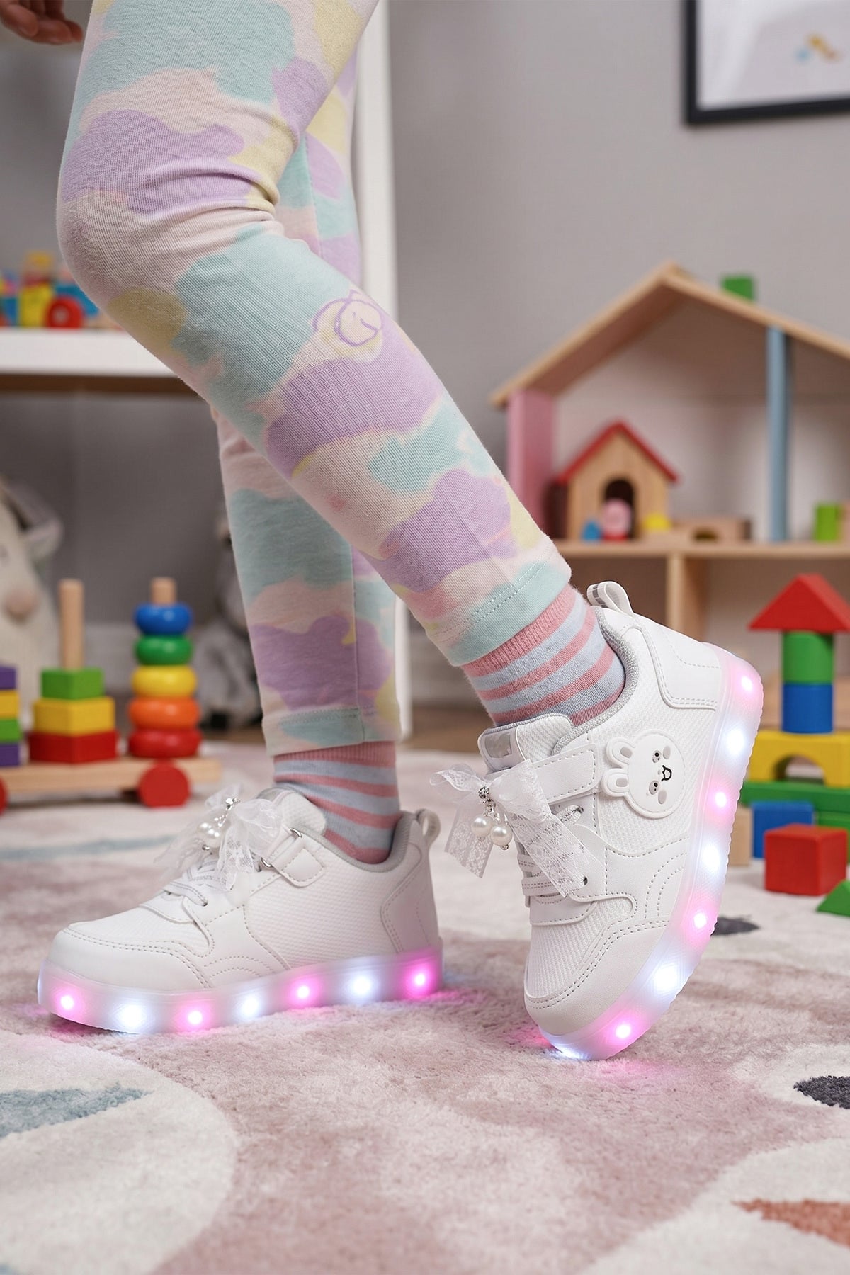 Çocuk Işıklı Sneaker Spor Ayakkabı 2026 - Kids DS Chen - Beyaz
