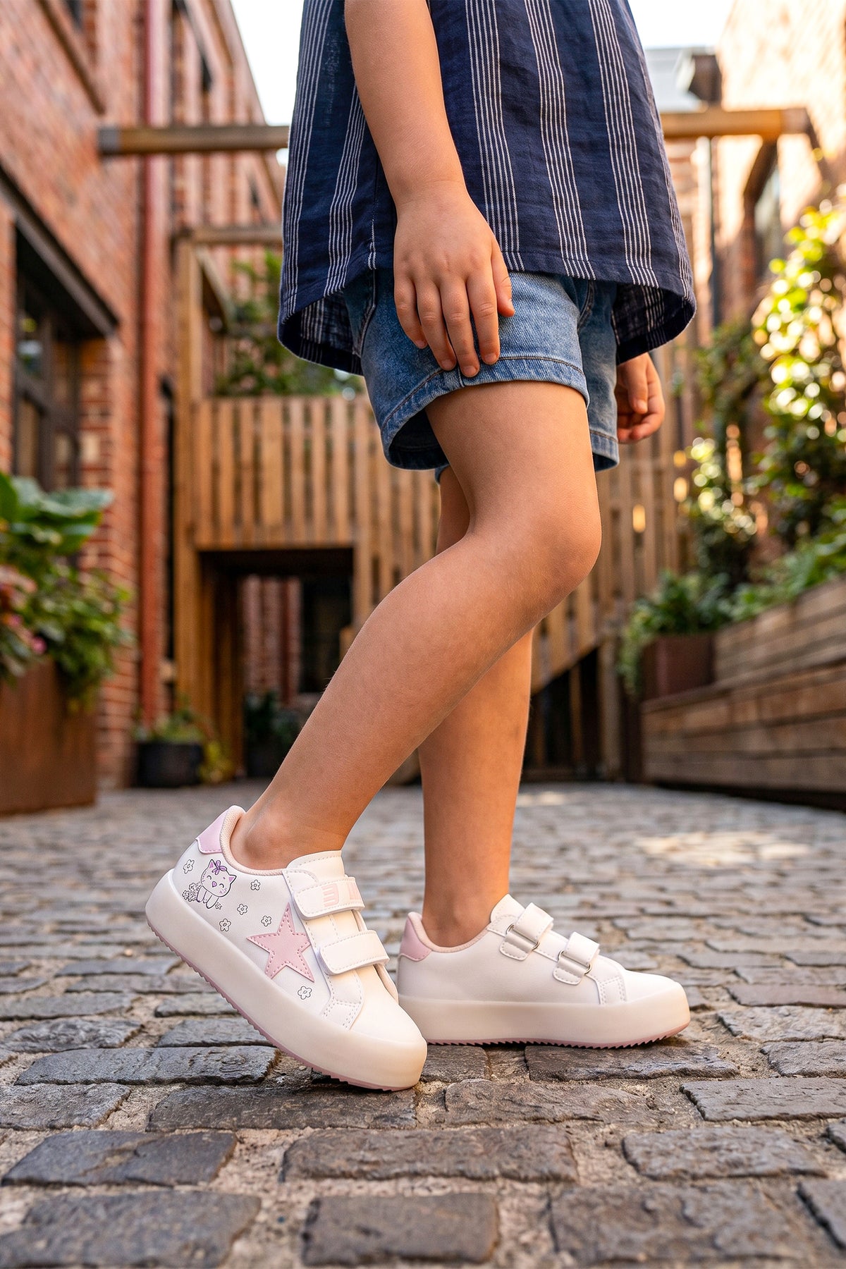 Kids DS Omega Bej Pudra Çocuk Sneaker Günlük Spor Cırtlı Ayakkabı - Bej Pudra