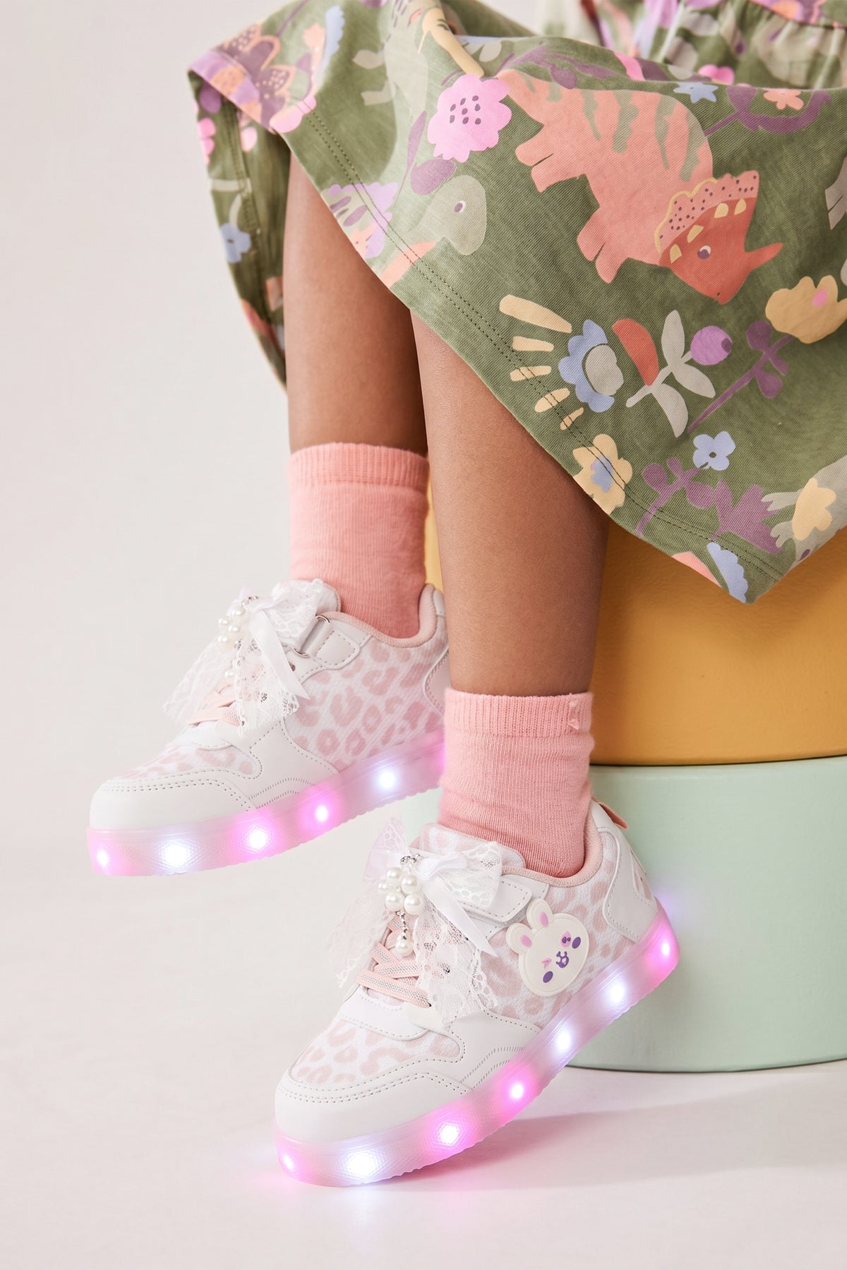 Çocuk Işıklı Sneaker Spor Ayakkabı 2026 - Kids DS Chen - Beyaz Pudra
