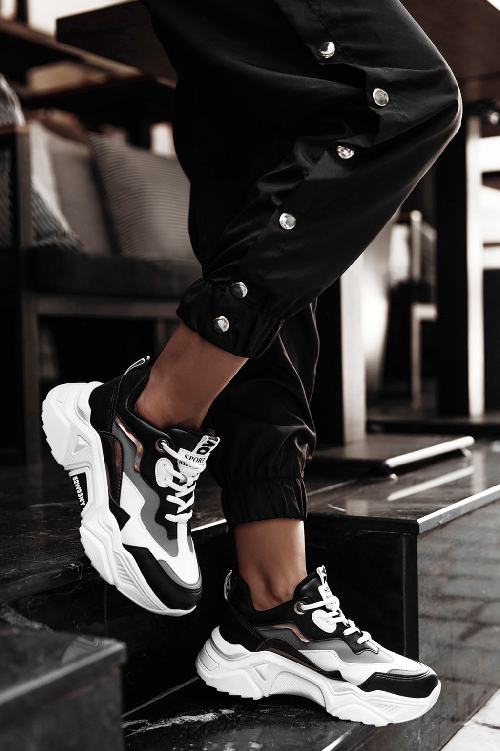 Siyah Füme Kadın Sneaker