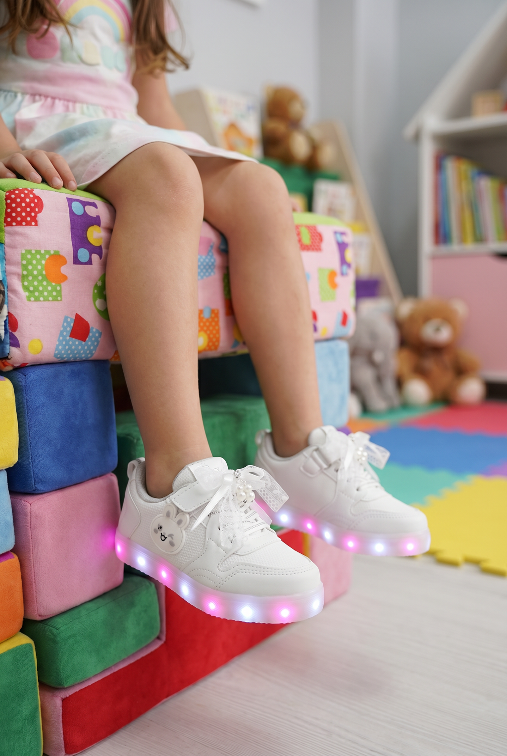 Çocuk Beyaz Sneaker Işıklı Spor Ayakkabı 2026 - Kids DS Chen